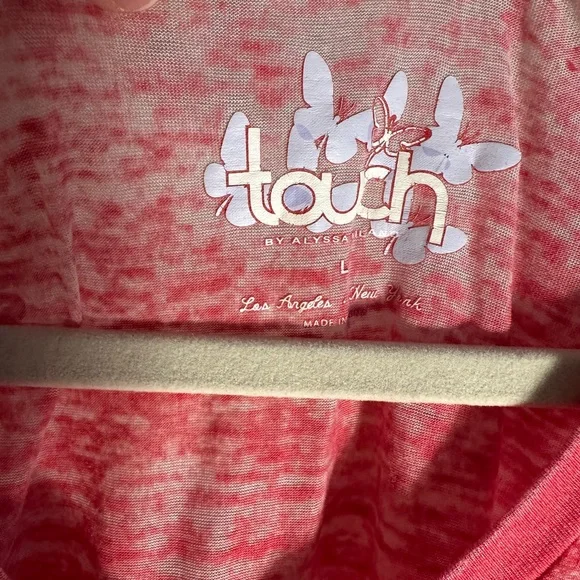 Women’s Philadelphia Phillies Red V-Neck T-Shirt - Picture 2 of 3